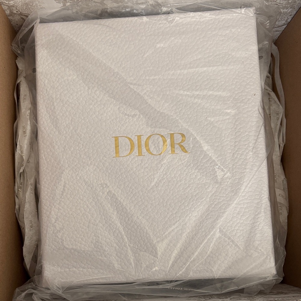 Brand new - Dior J’Adore Hair Mist and Hair Brush Gift Set - Picture 15 of 15